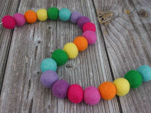Perfect Rainbow Felt pompom Garland - 7ft