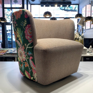 Spade Swivel Chair - SOLD