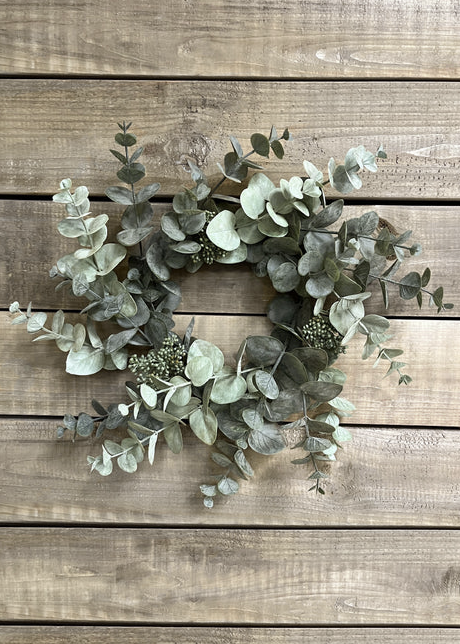 18" Sage green Seeded Eucalyptus Wreath