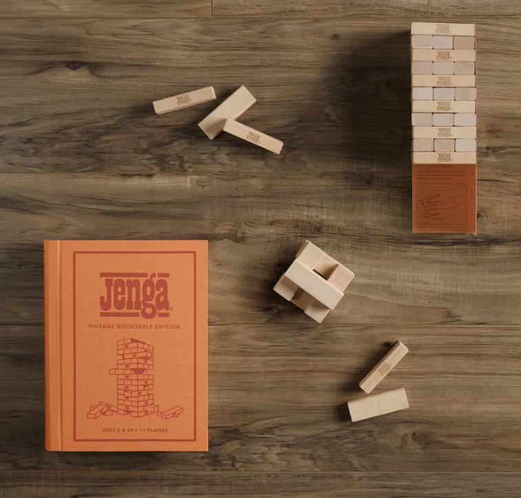 Jenga Vintage Bookshelf Edition