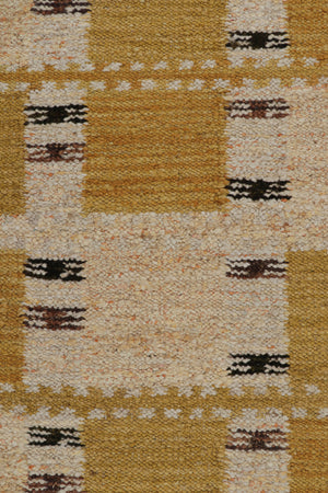 Beige Scandinavian Flat Weave 5'x8'5"