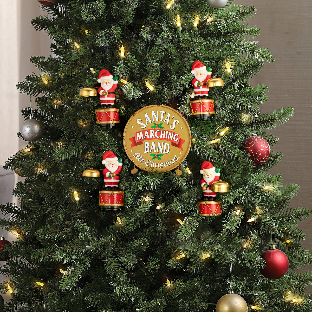 Animated Santa's Marching Band