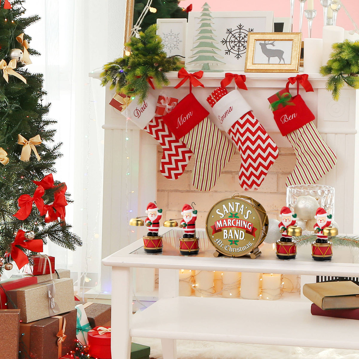 Animated Santa's Marching Band