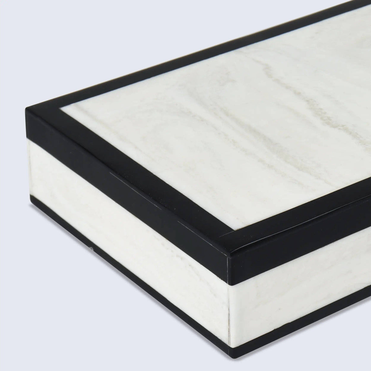 Md. Black & White Decorative Box