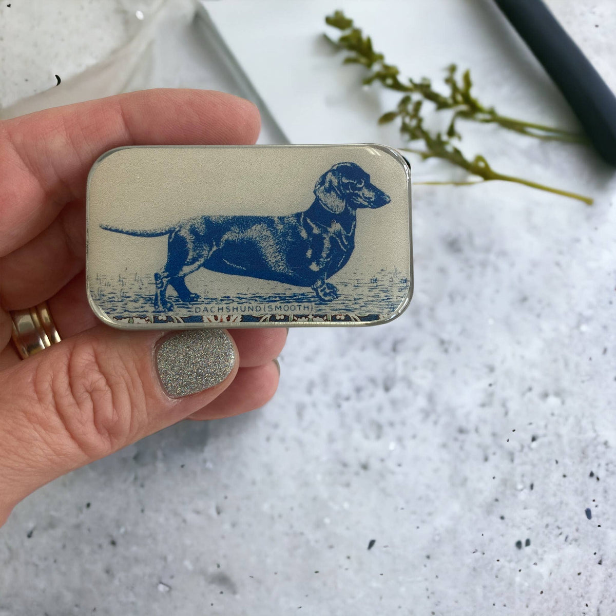 Dachshund notions tin, stitch marker tin