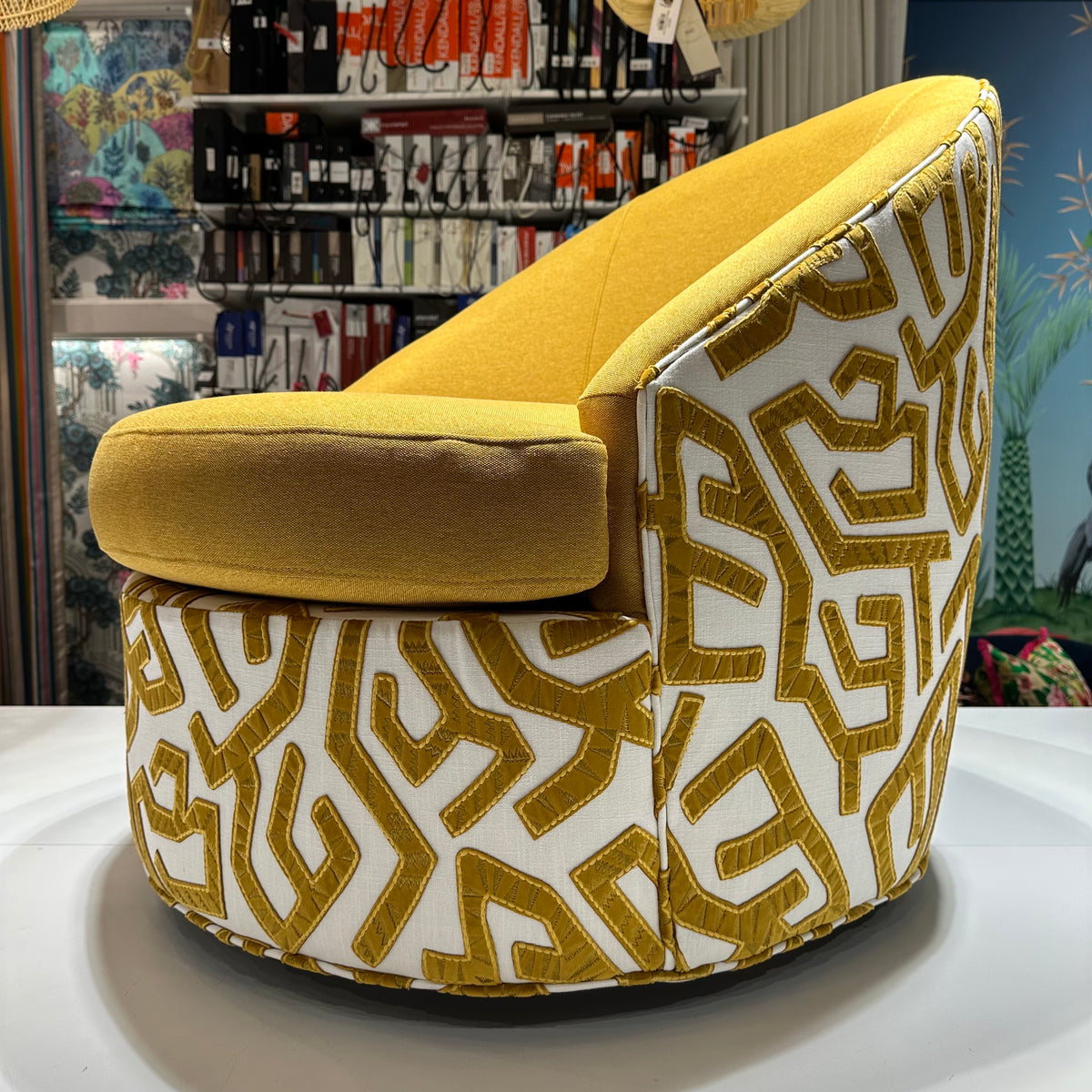 Ryder Swivel - Ochre Mazes