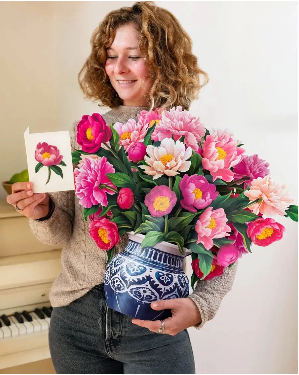 Grande Peony Pop-Up Bouquet