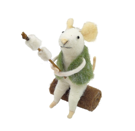 WOOL MOUSE GREEN/WHITE 4″ SITS ON A LOG HOLDING MARSHMALLOW S’MORES