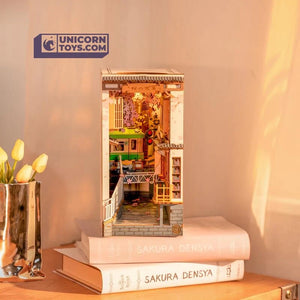 Sakura Tram - DIY Book Nook Kit