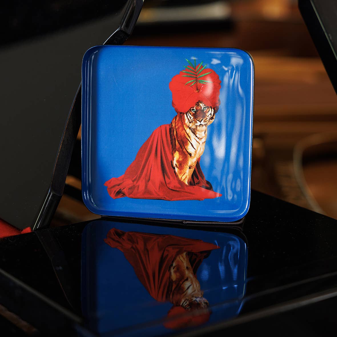 Fakir Catchall Metal Tray