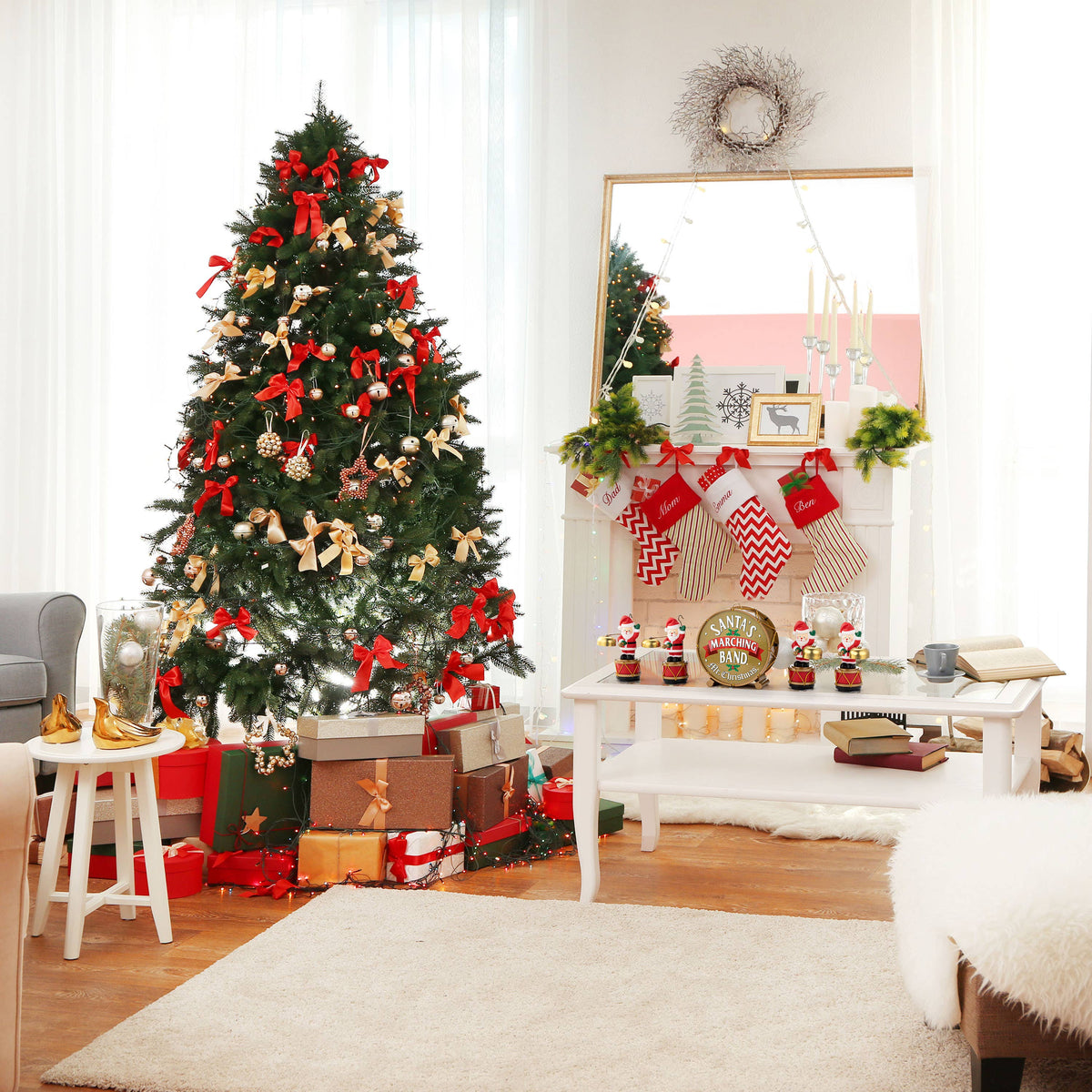 Animated Santa's Marching Band