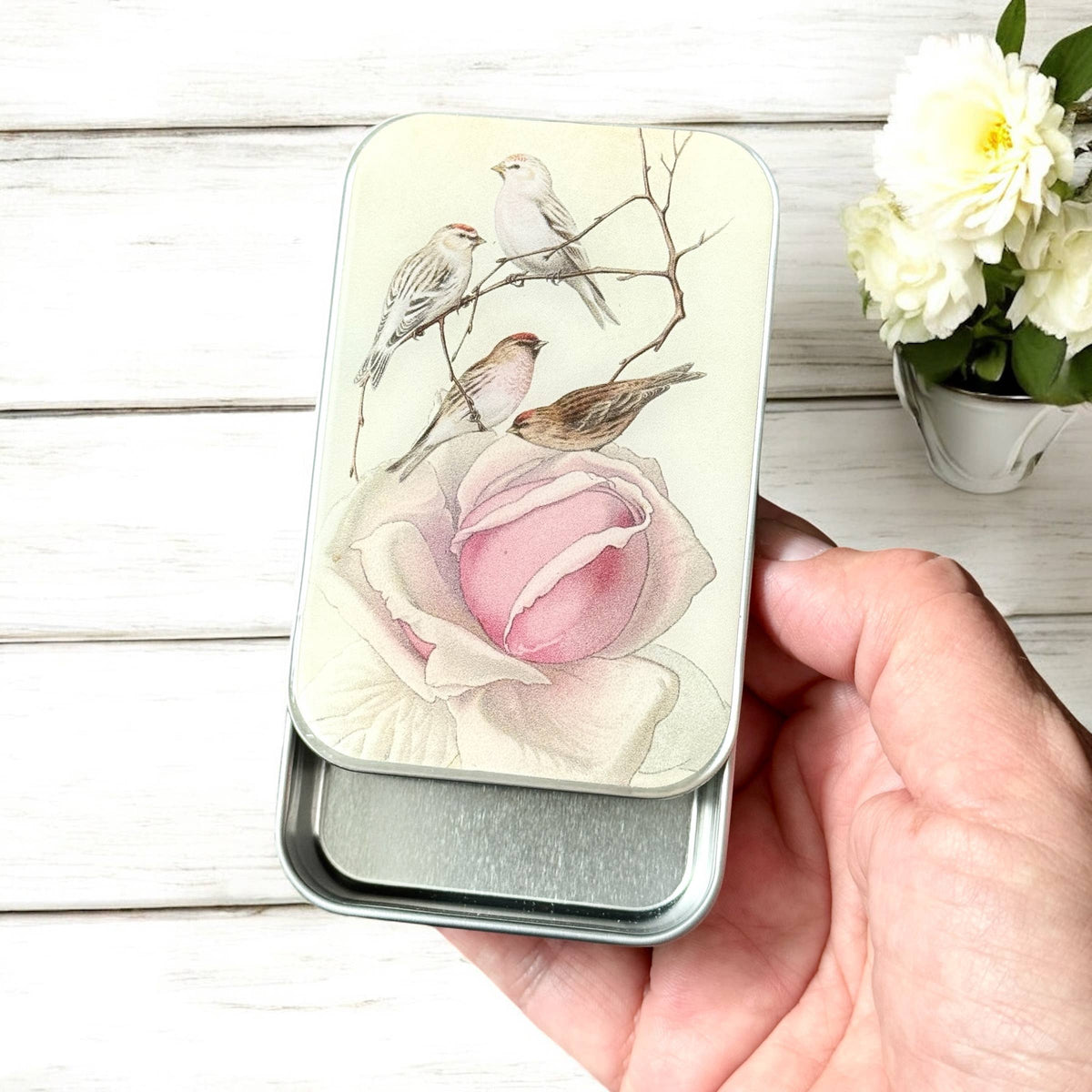 Vintage Rose & Birds Notions Tin – Large Slider