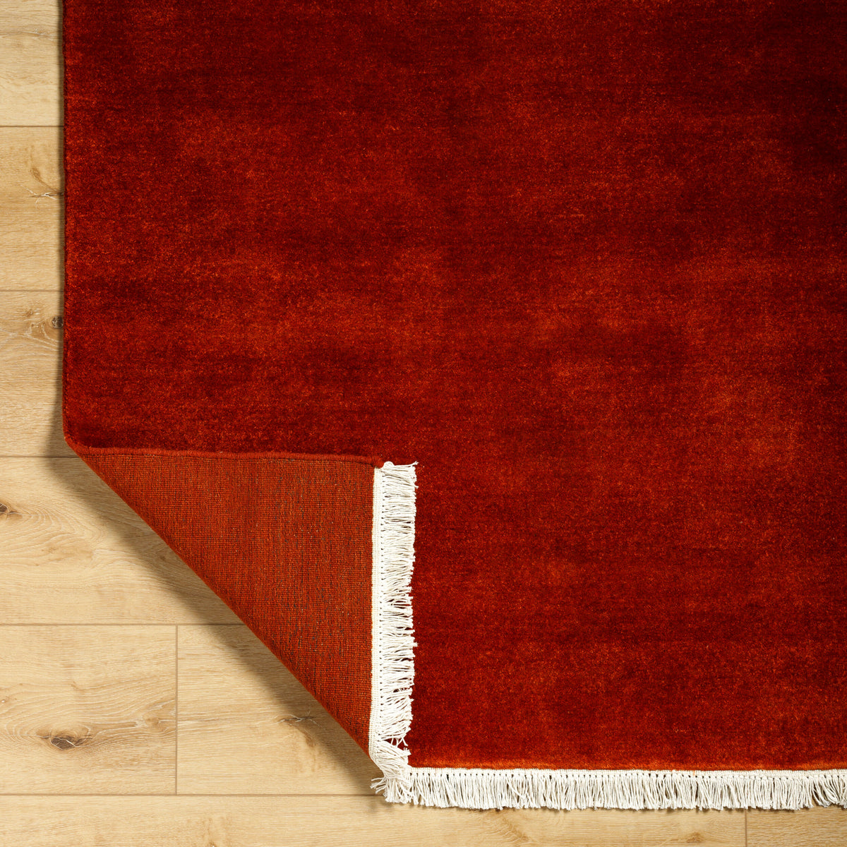 Evergreen Rug in Scarlet