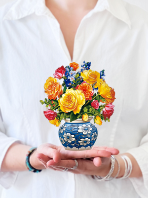 Mini Sorbet Roses Pop-Up Bouquet