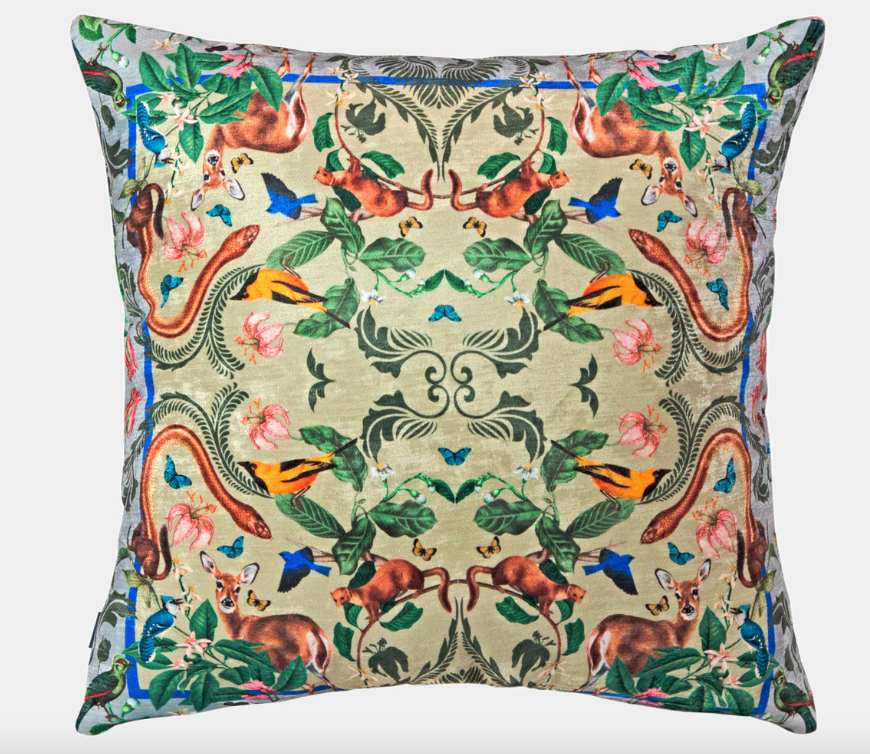 Lile Garden - Muzaluci Velvet Pillow