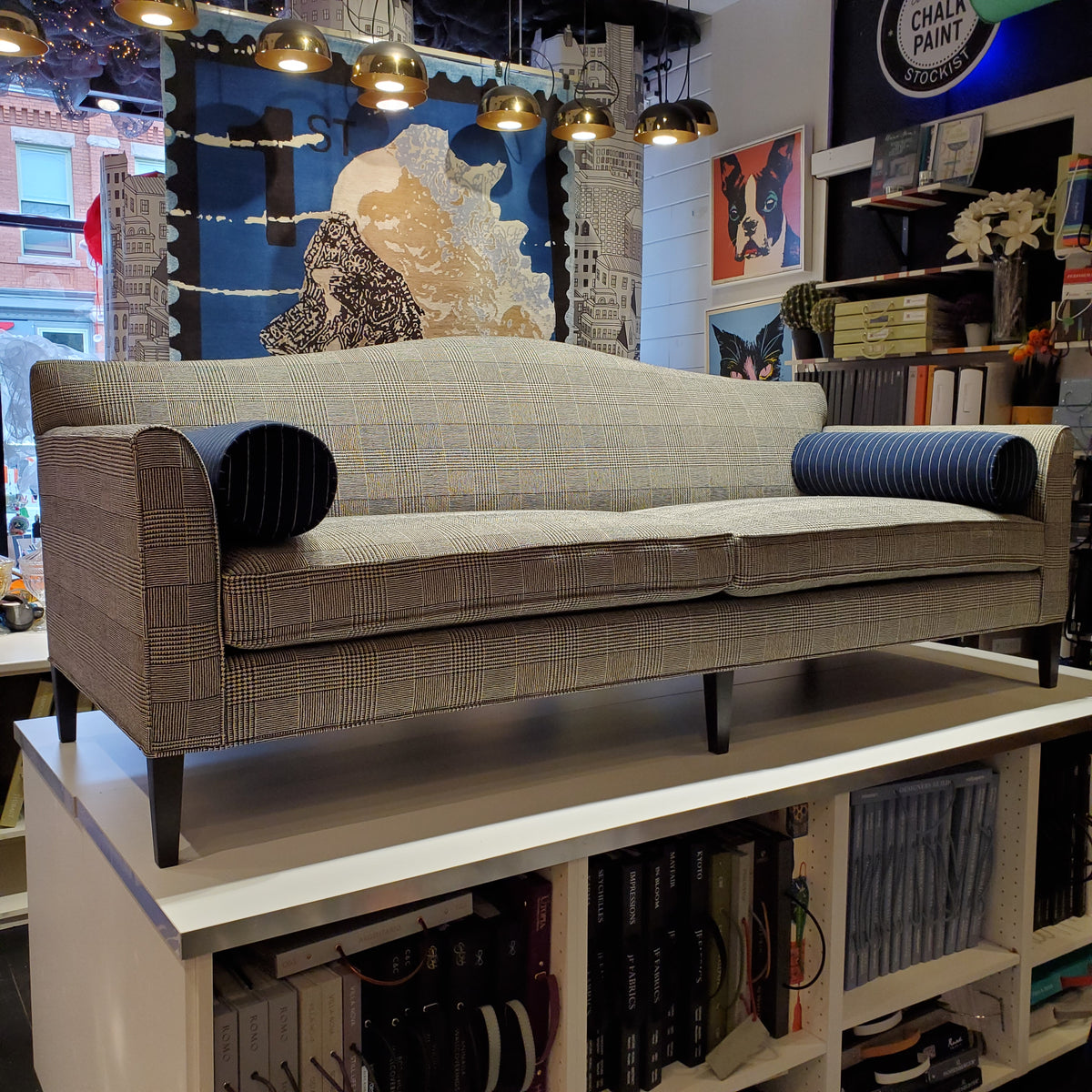 the angel sofa in prince of whales