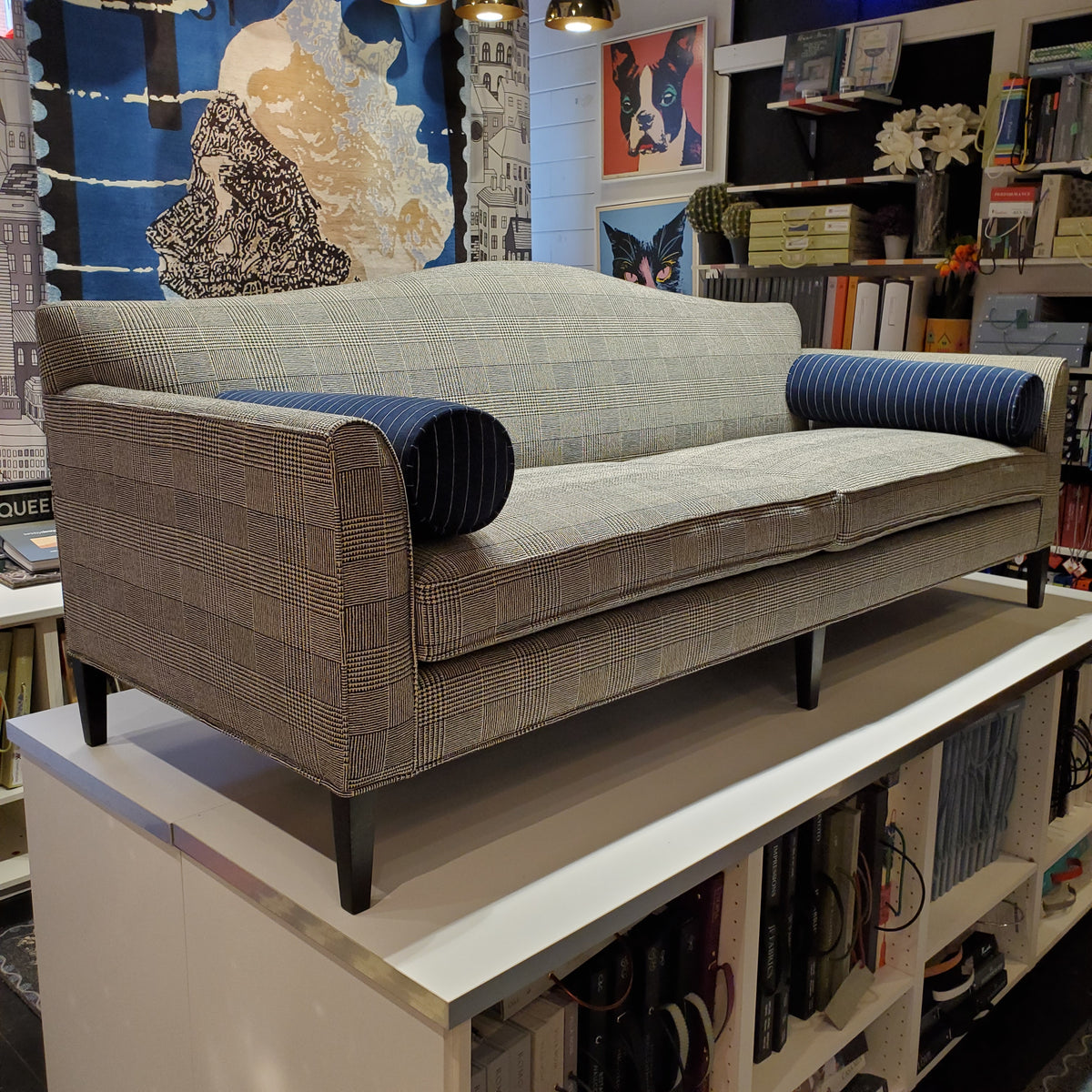 the angel sofa in prince of whales